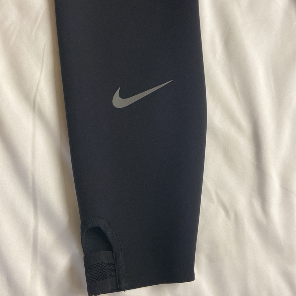 Nike.Women’s,Black Tights.Size-Large. - Picture 12 of 13